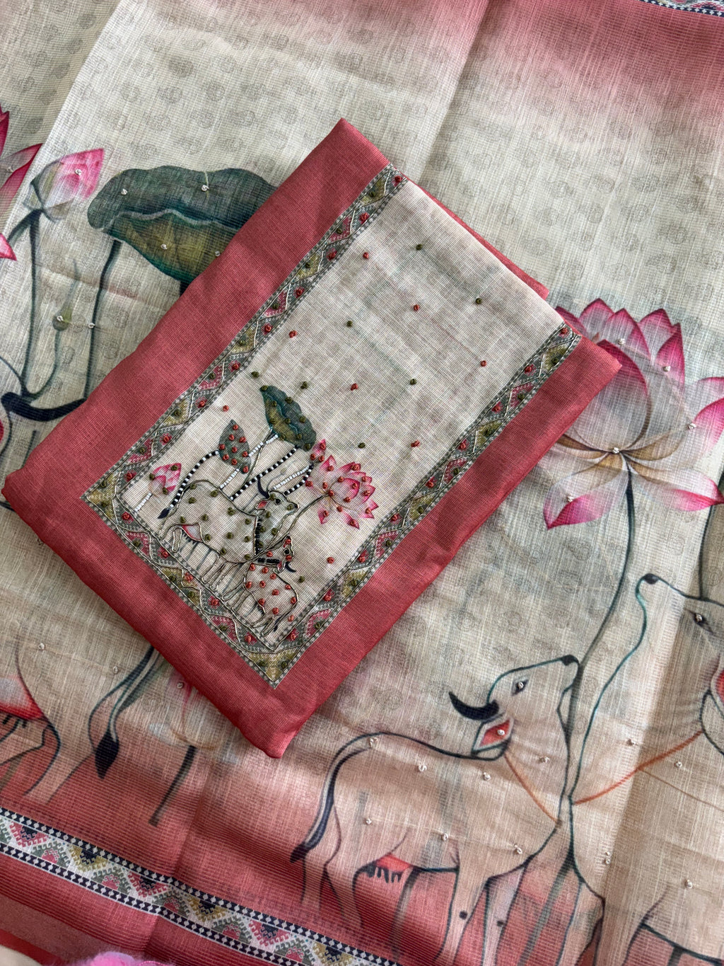 🪷Lotus and Nandi Design Pure Linen Suit Set